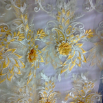 Color: Gold with Ivory petals